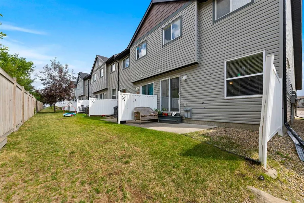 90 Panatella Villas NW