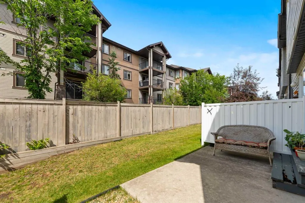 90 Panatella Villas NW