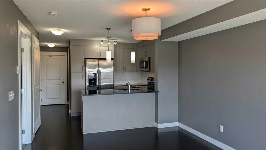 240 Skyview Ranch Road NE, #4301