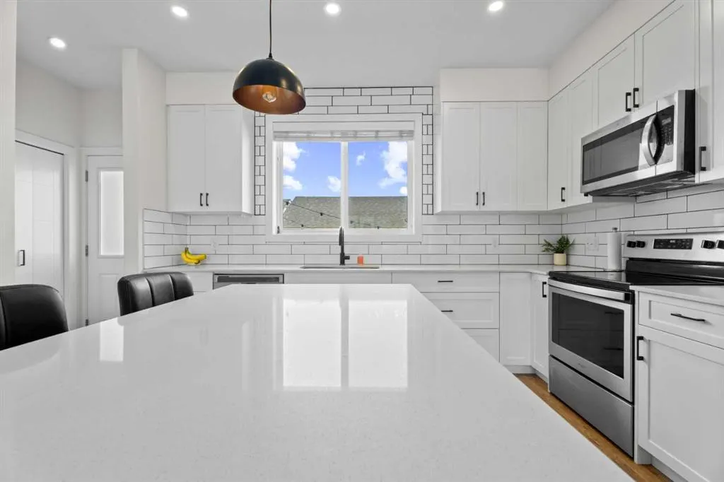 11 D'arcy Boulevard