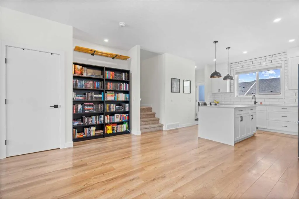 11 D'arcy Boulevard