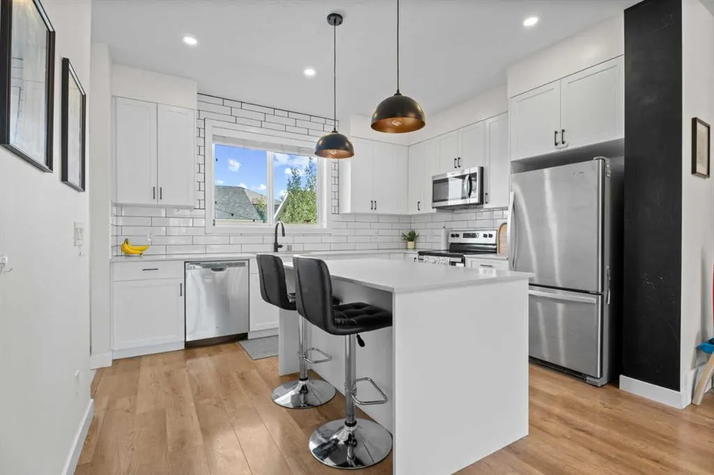 11 D'arcy Boulevard
