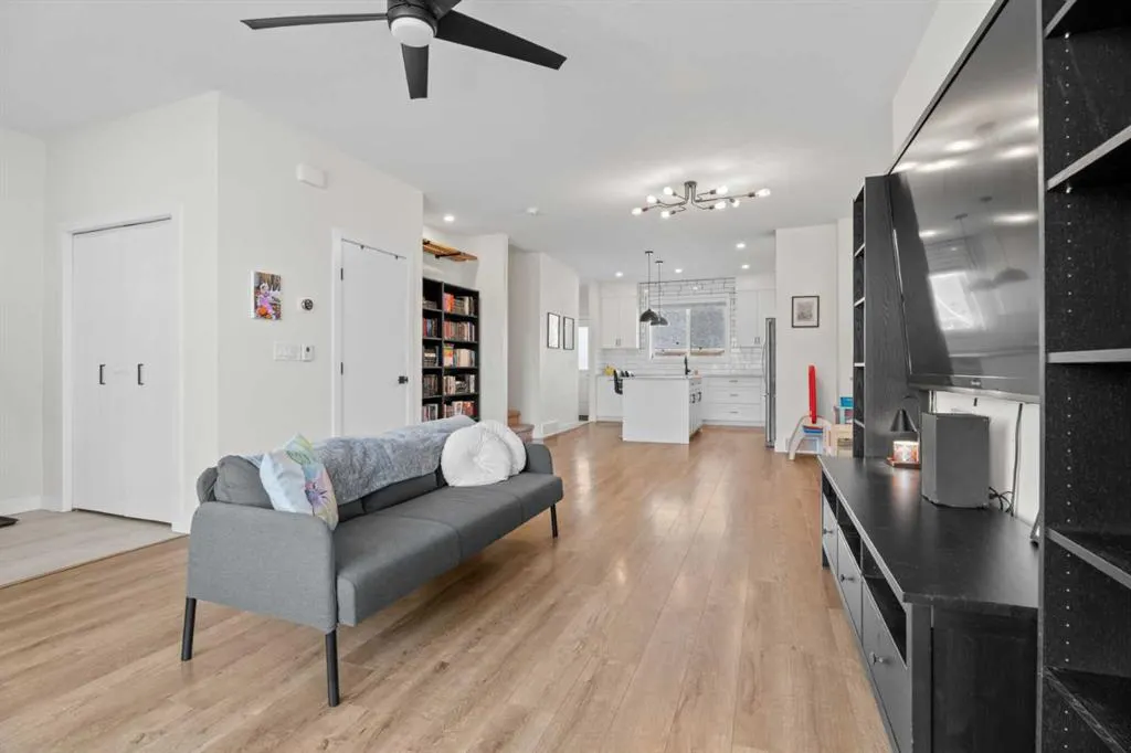 11 D'arcy Boulevard