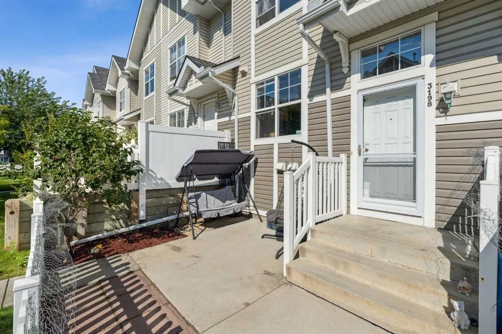 3198 New Brighton Gardens SE