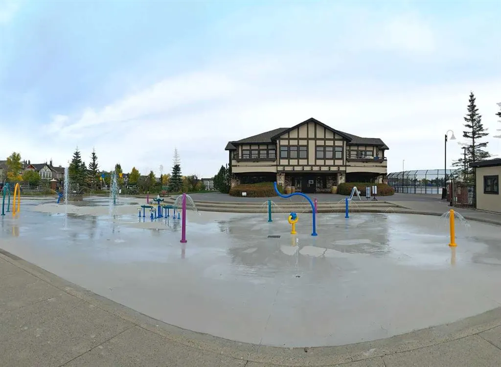 3198 New Brighton Gardens SE
