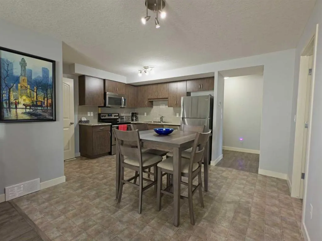 250 Sage Valley Road NW, #602