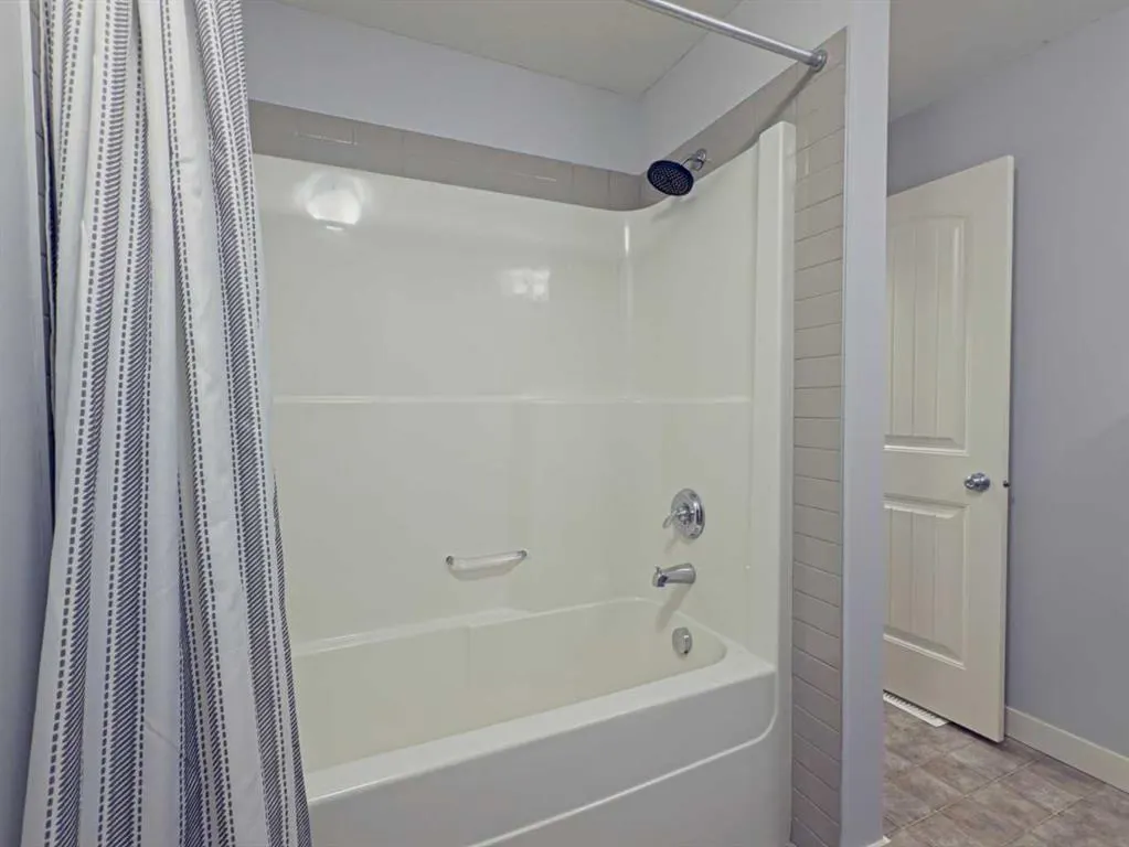 250 Sage Valley Road NW, #602