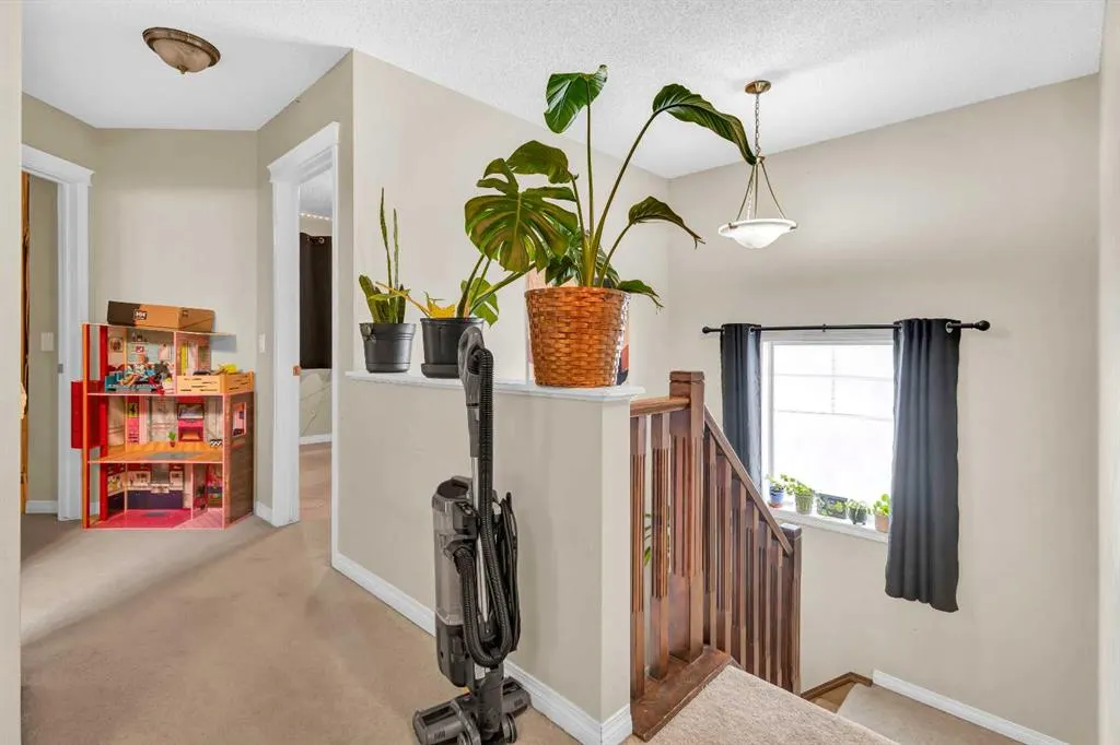 46 covepark Rise NE
