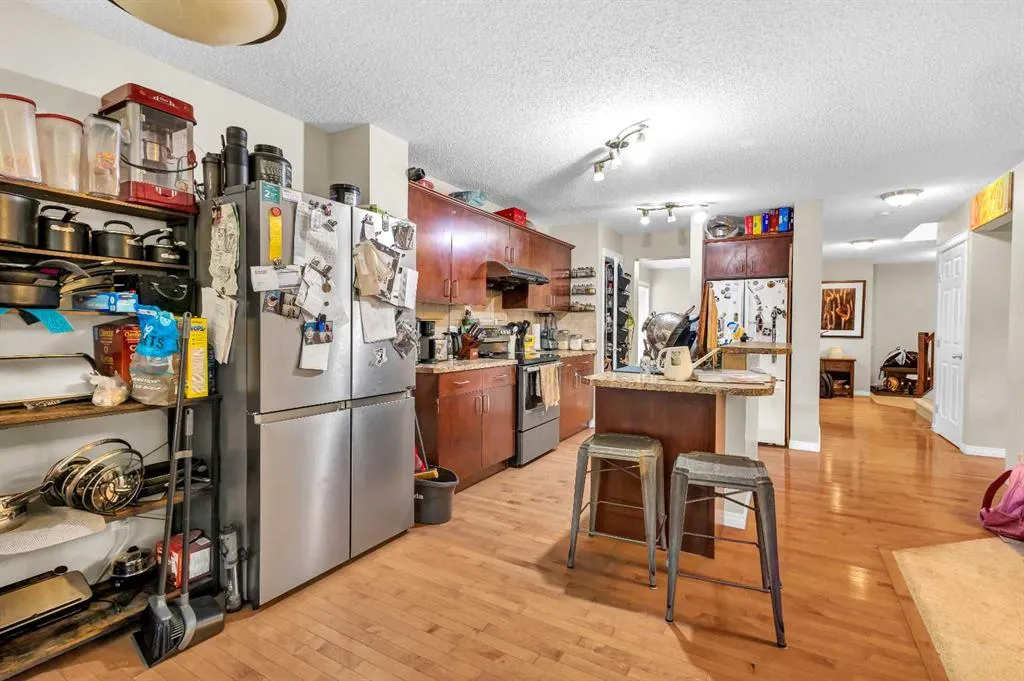 46 covepark Rise NE