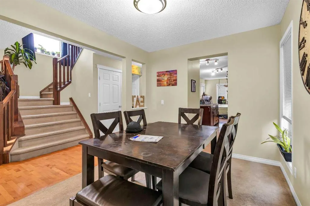 46 covepark Rise NE