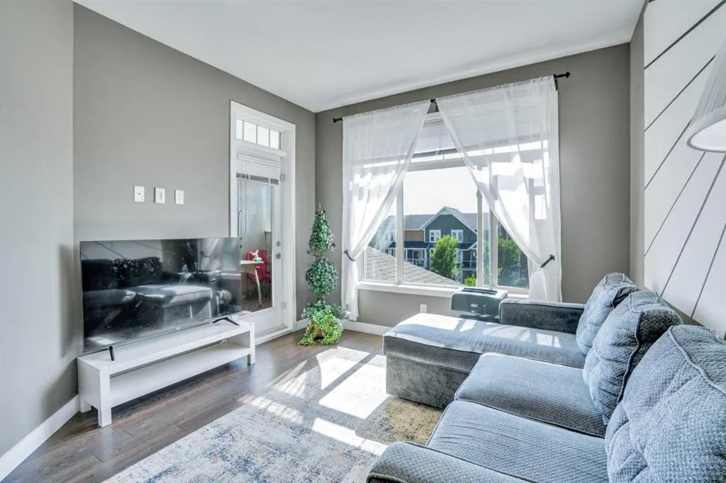 10 Auburn Bay Link SE, #307