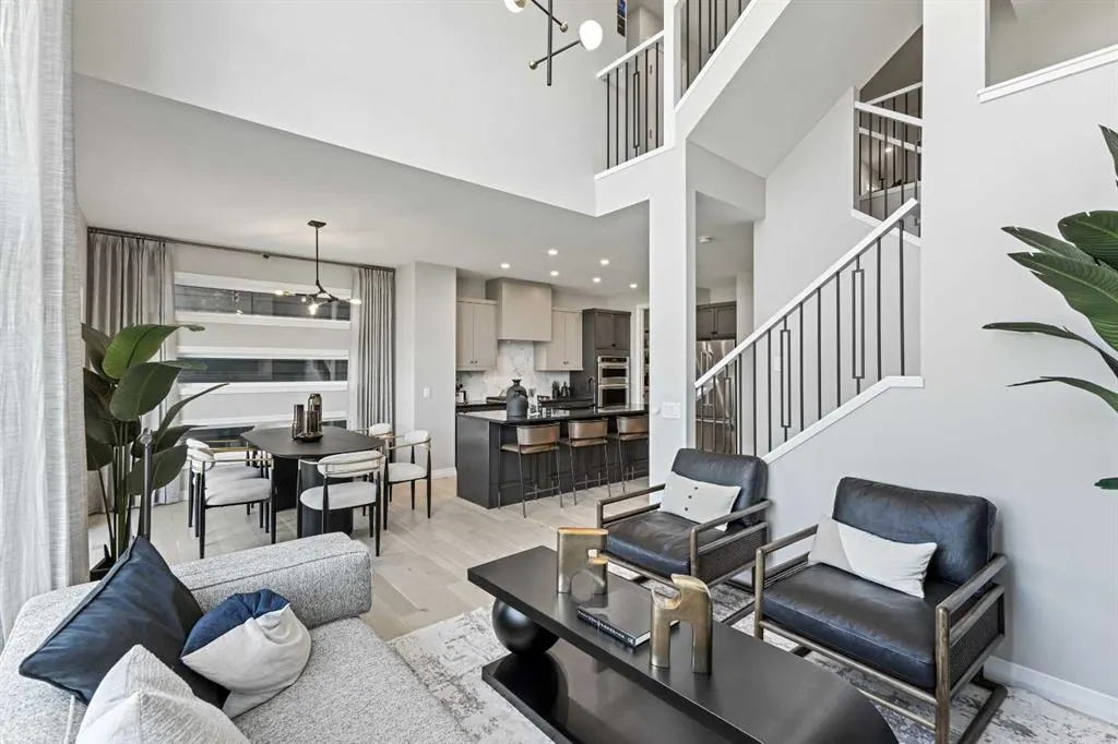 412 Legacy Circle SE