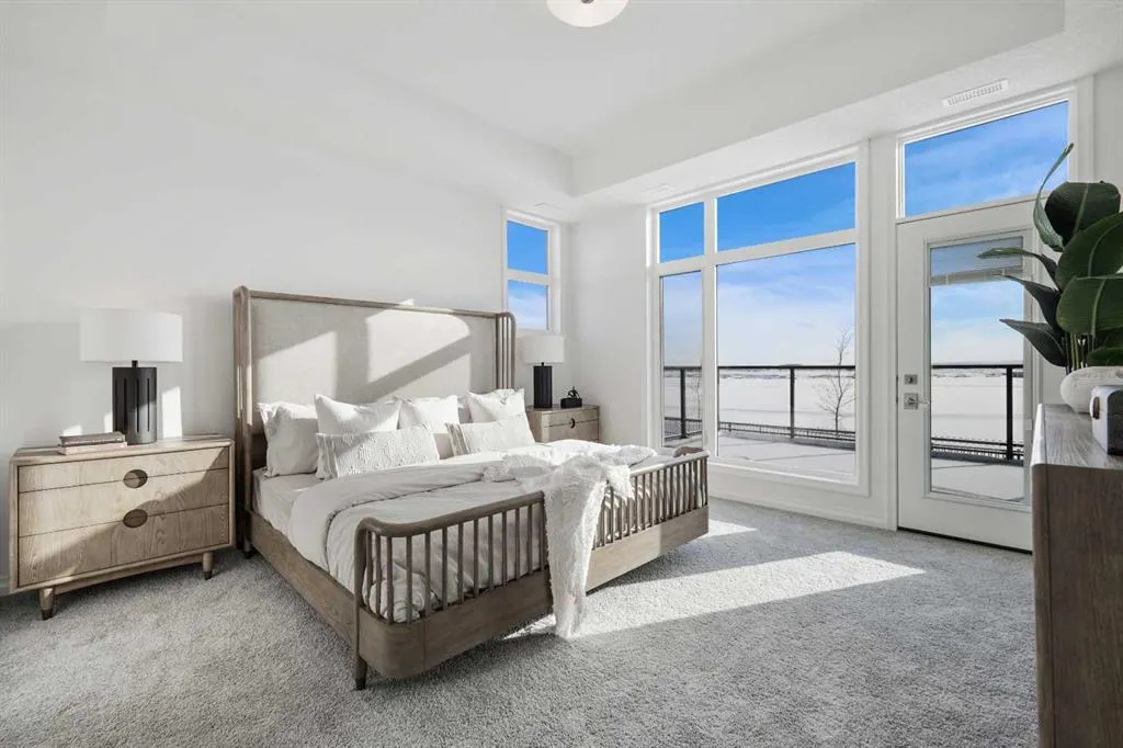 180 Marina Cove SE, #101