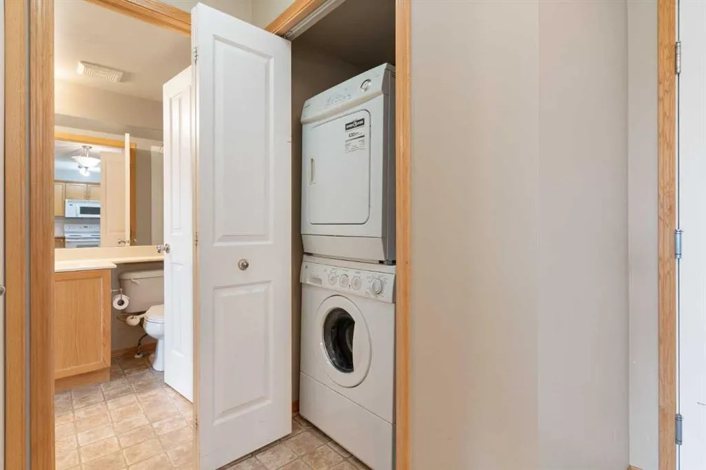 390 Marina Drive, #116