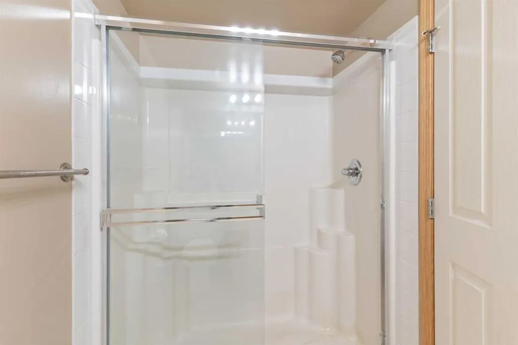390 Marina Drive, #116