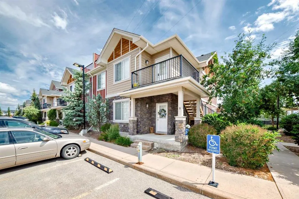 59 West Coach Manor SW, #5