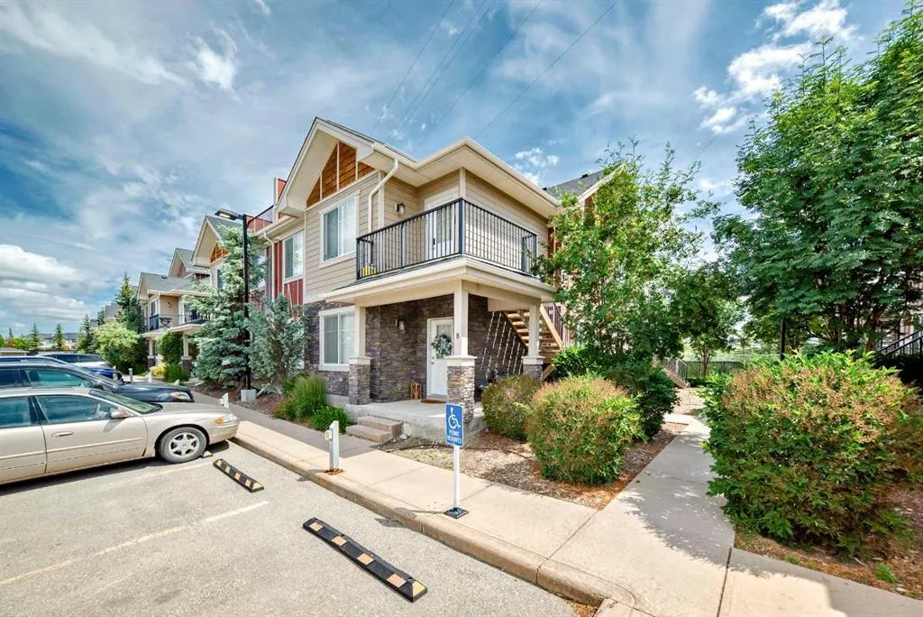 59 West Coach Manor SW, #5