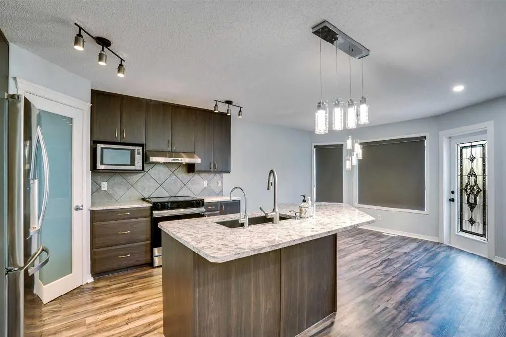 198 New Brighton Circle SE