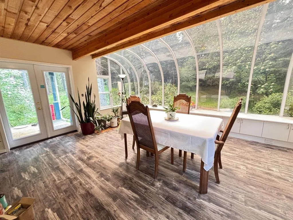 125 Elk Valley Crescent