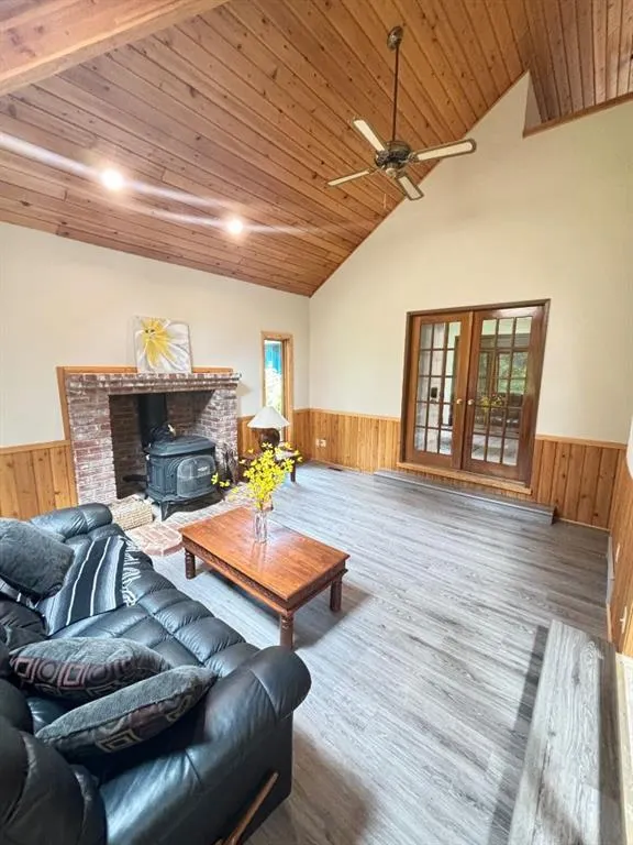 125 Elk Valley Crescent