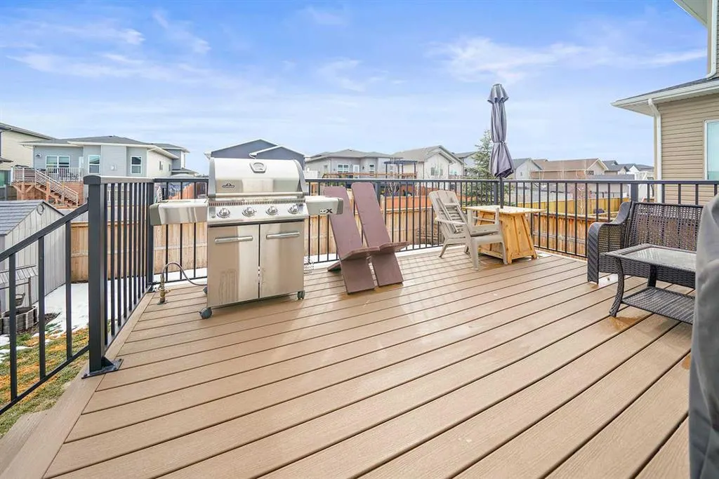 37 Arrowwood Close