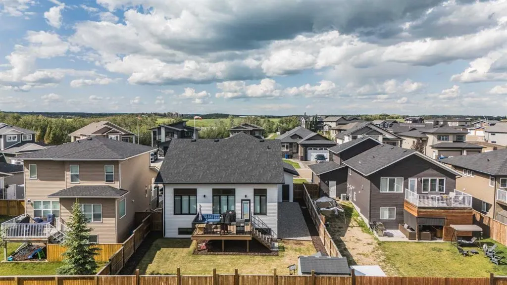37 Arrowwood Close