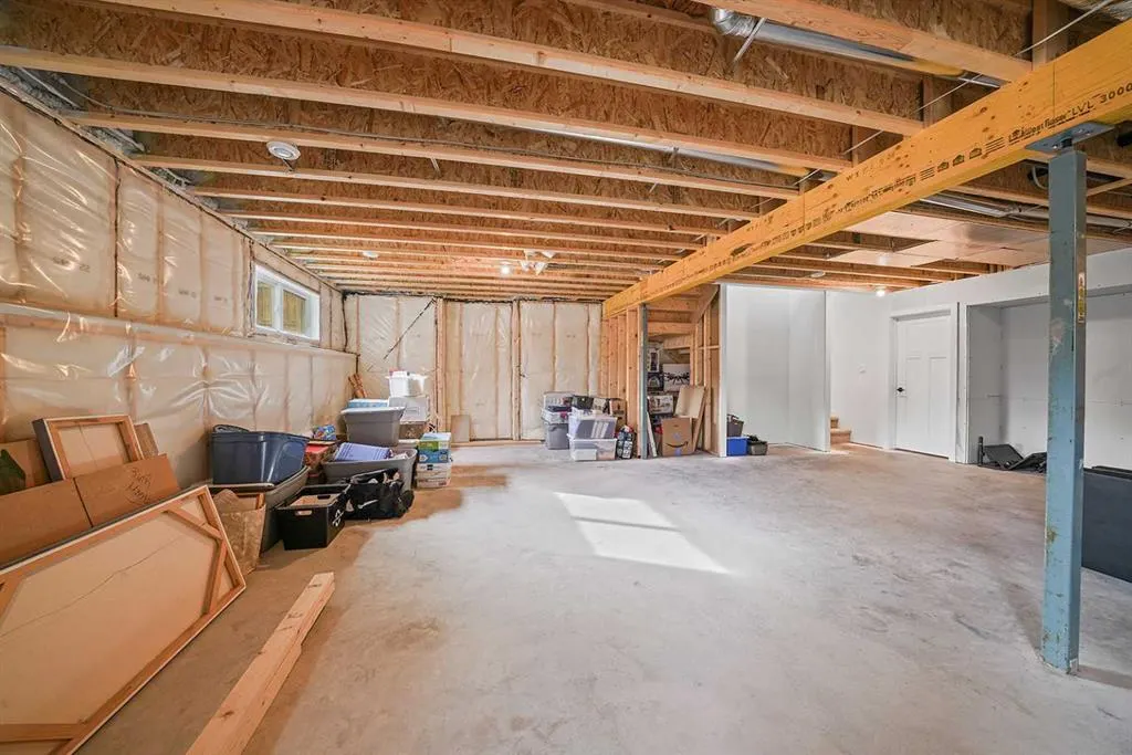 37 Arrowwood Close