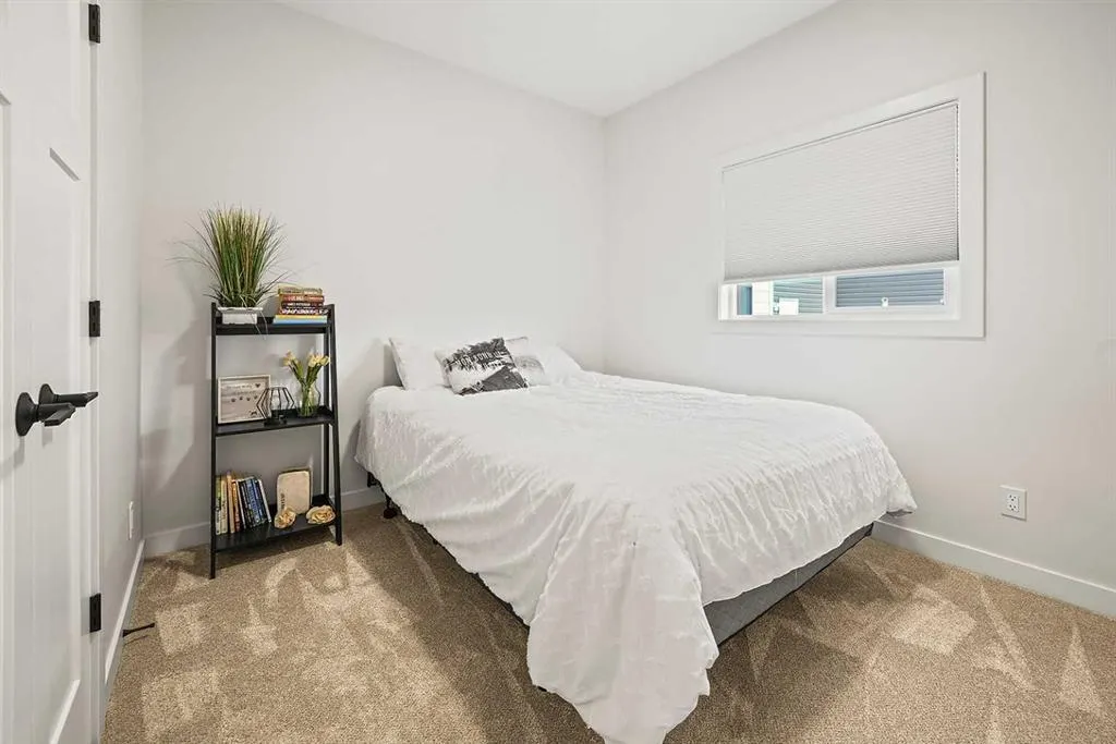 37 Arrowwood Close
