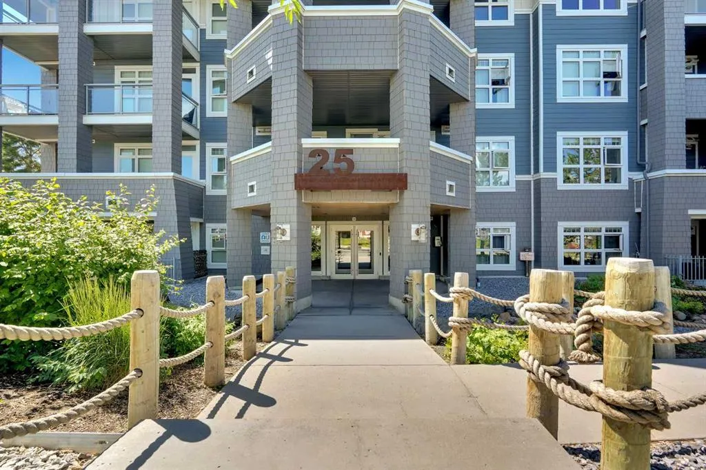 25 Auburn Meadows Avenue SE, #319