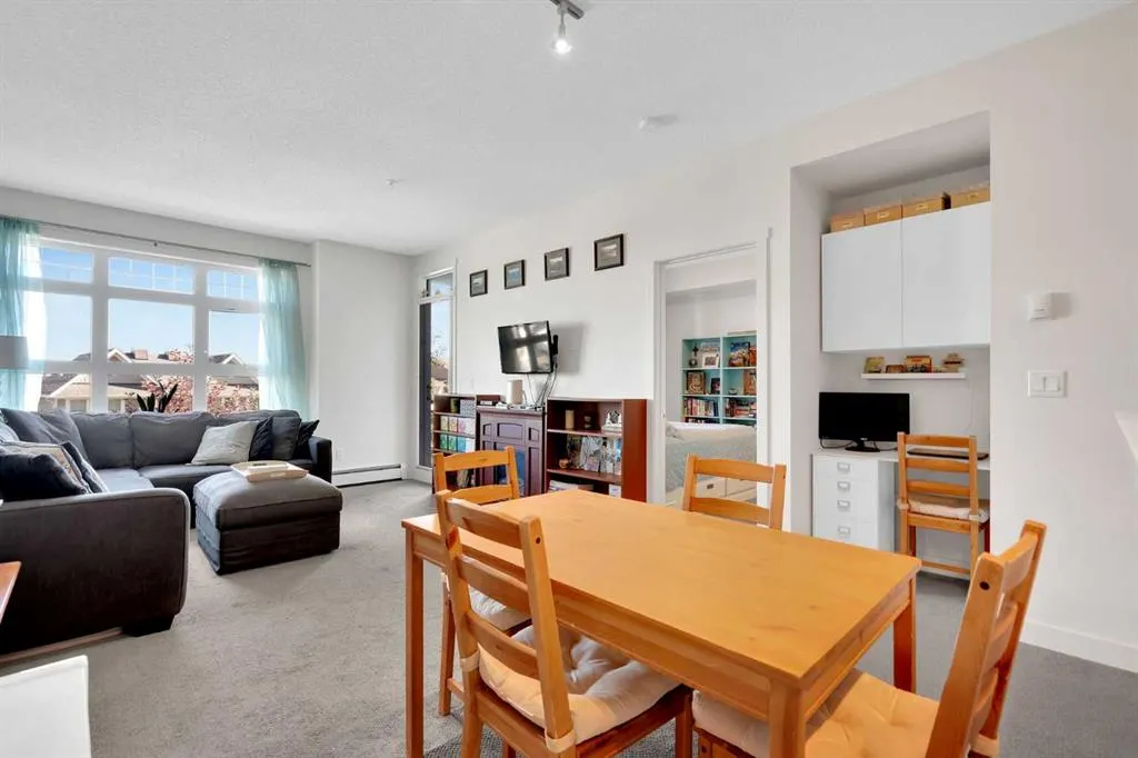 25 Auburn Meadows Avenue SE, #319