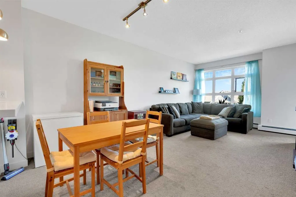 25 Auburn Meadows Avenue SE, #319