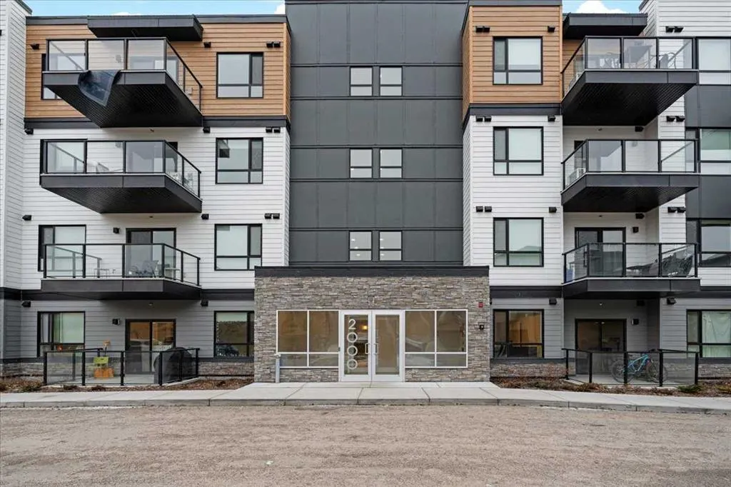42 CRANBROOK Gardens SE, #2302