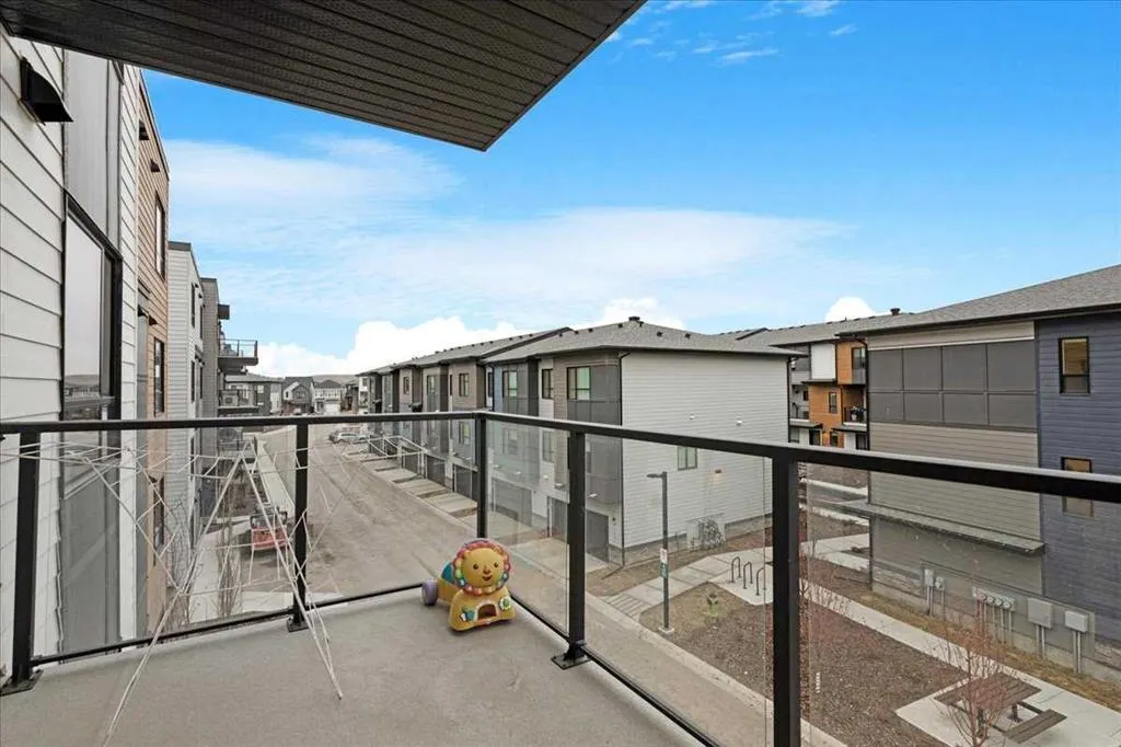 42 CRANBROOK Gardens SE, #2302