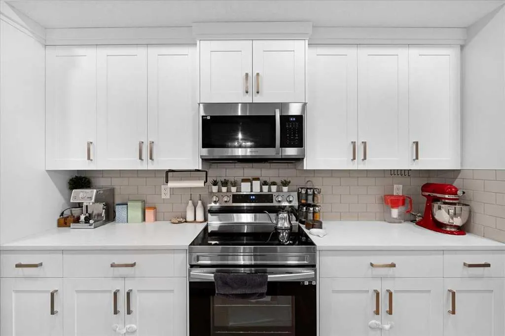 42 CRANBROOK Gardens SE, #2302