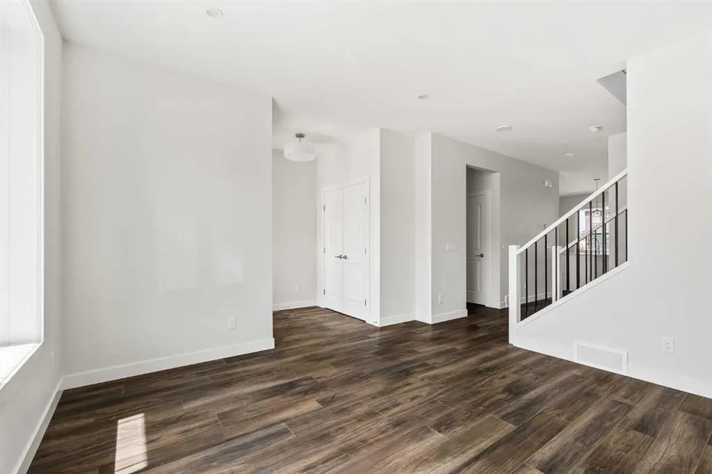 201 Setonstone Green SE