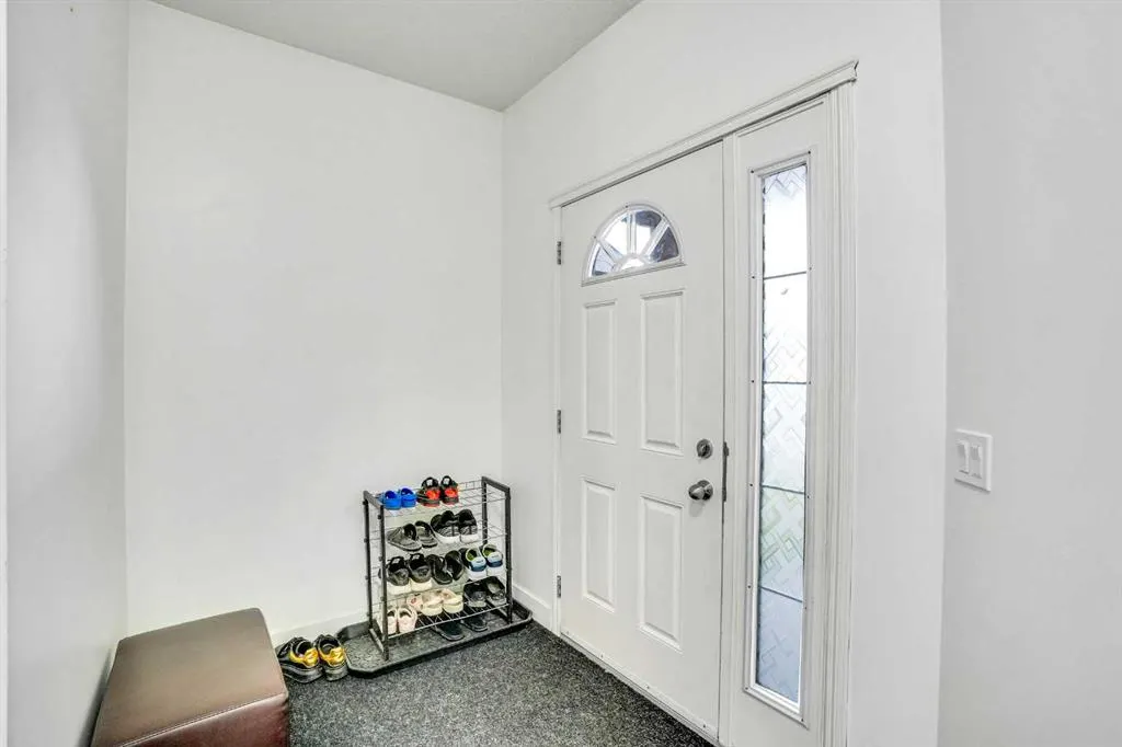 48 Saddleland Close NE