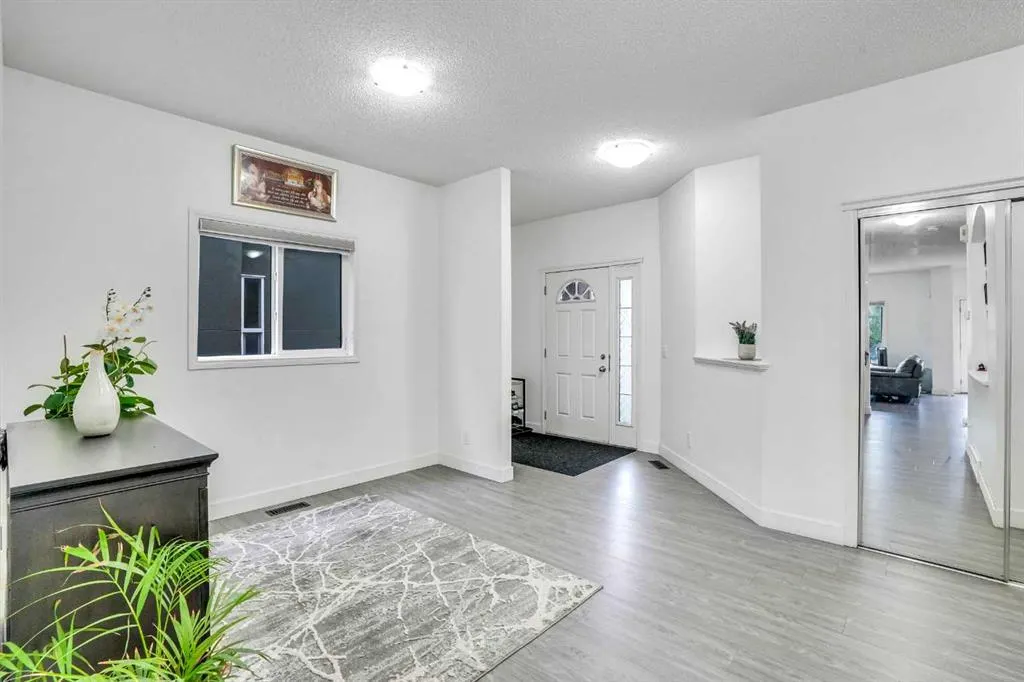 48 Saddleland Close NE