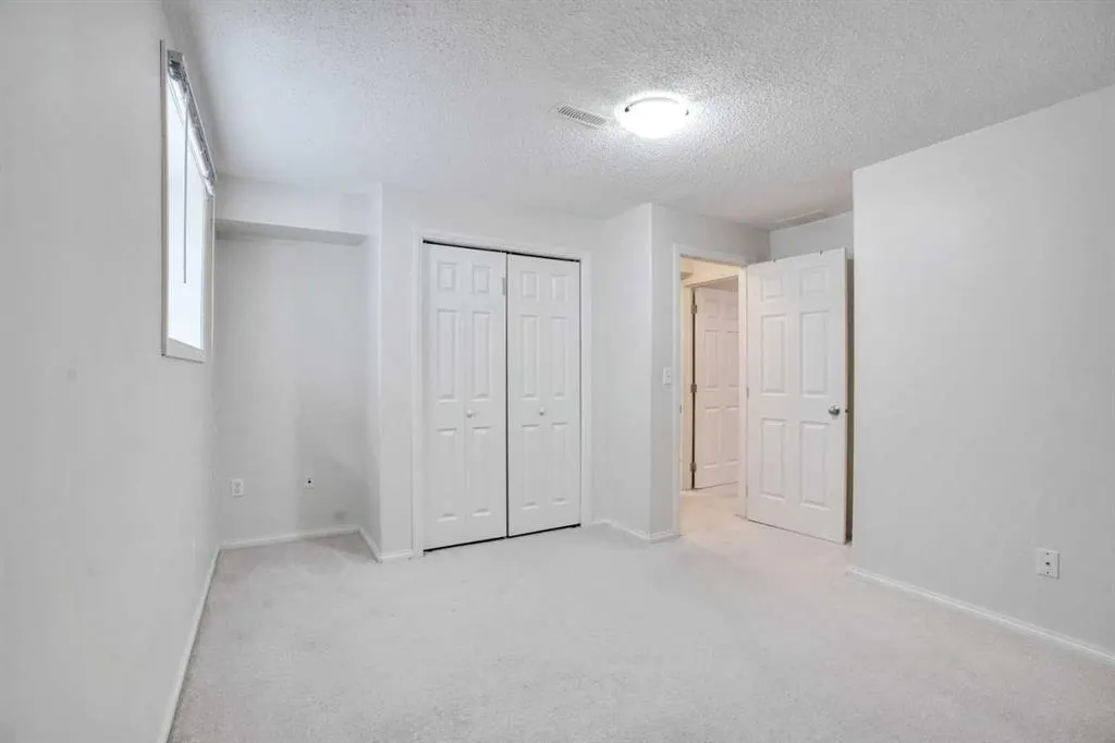 48 Saddleland Close NE