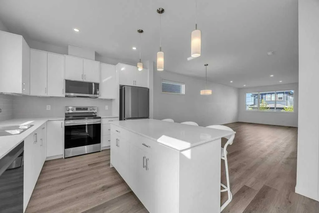 4 Birch Glen