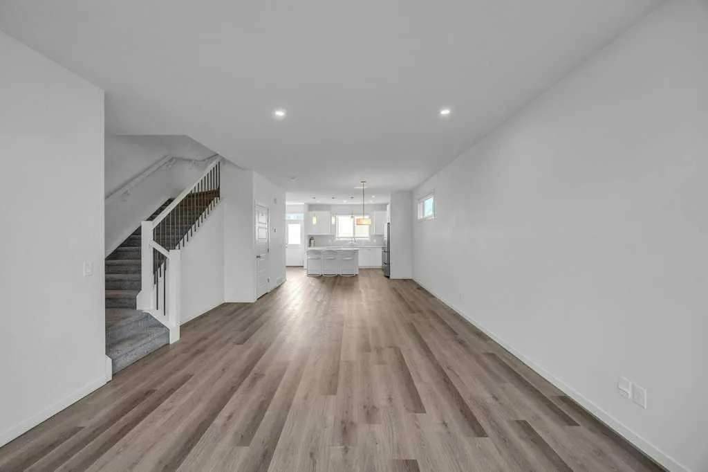 4 Birch Glen
