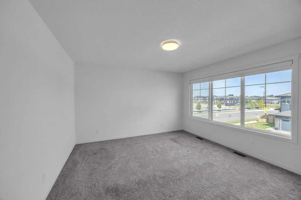 4 Birch Glen