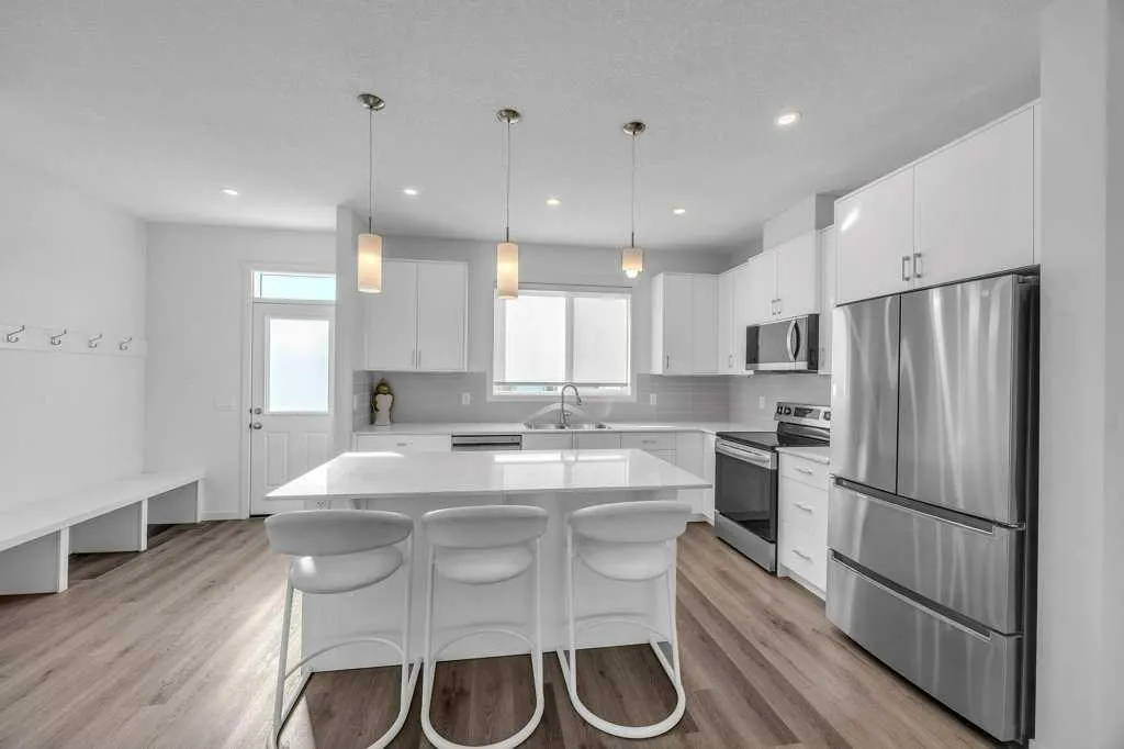 4 Birch Glen