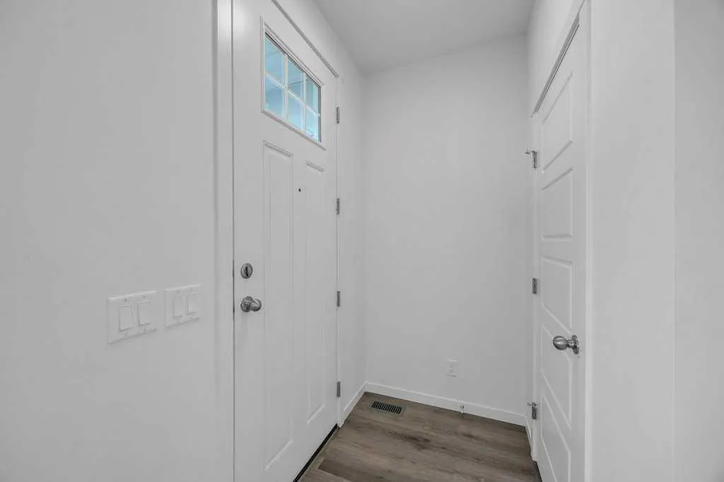 4 Birch Glen
