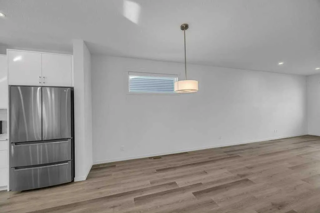 4 Birch Glen