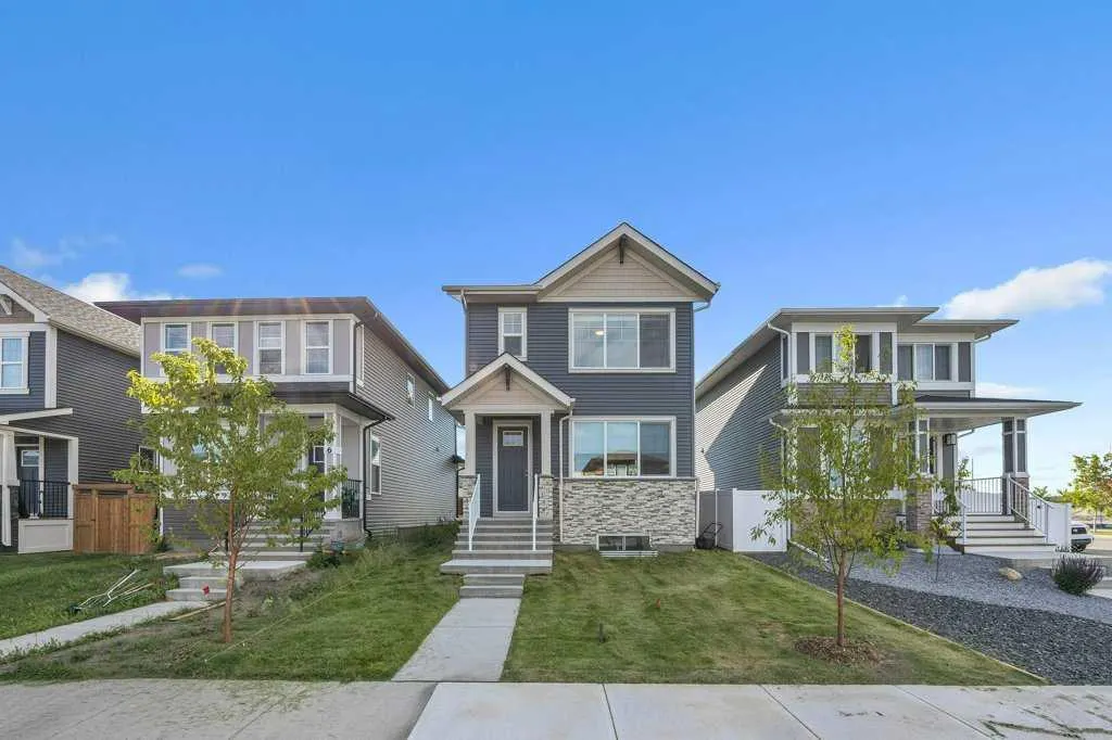 4 Birch Glen