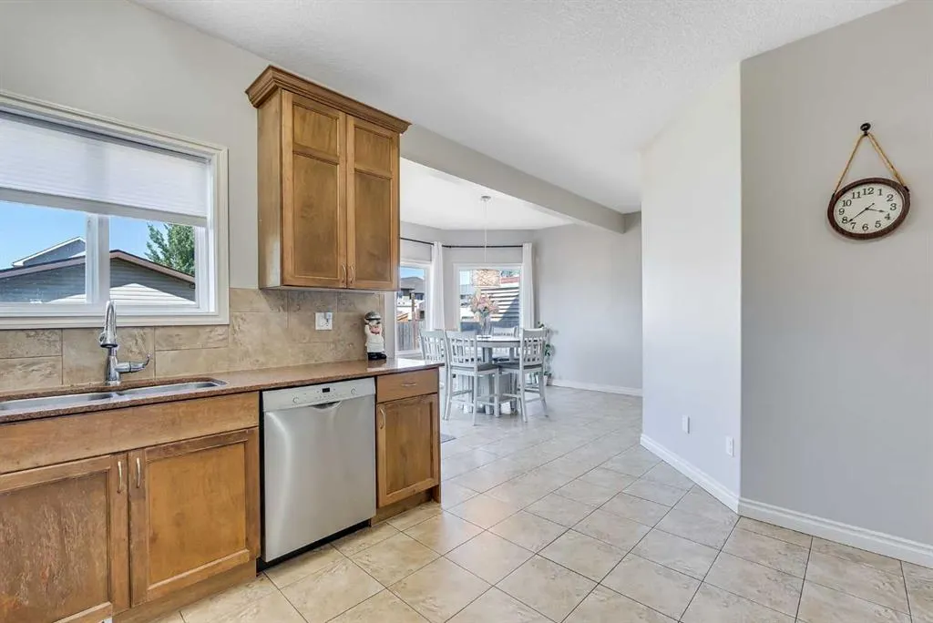 178 Baywater Rise SW