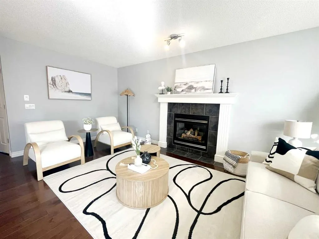 163 Springmere Close