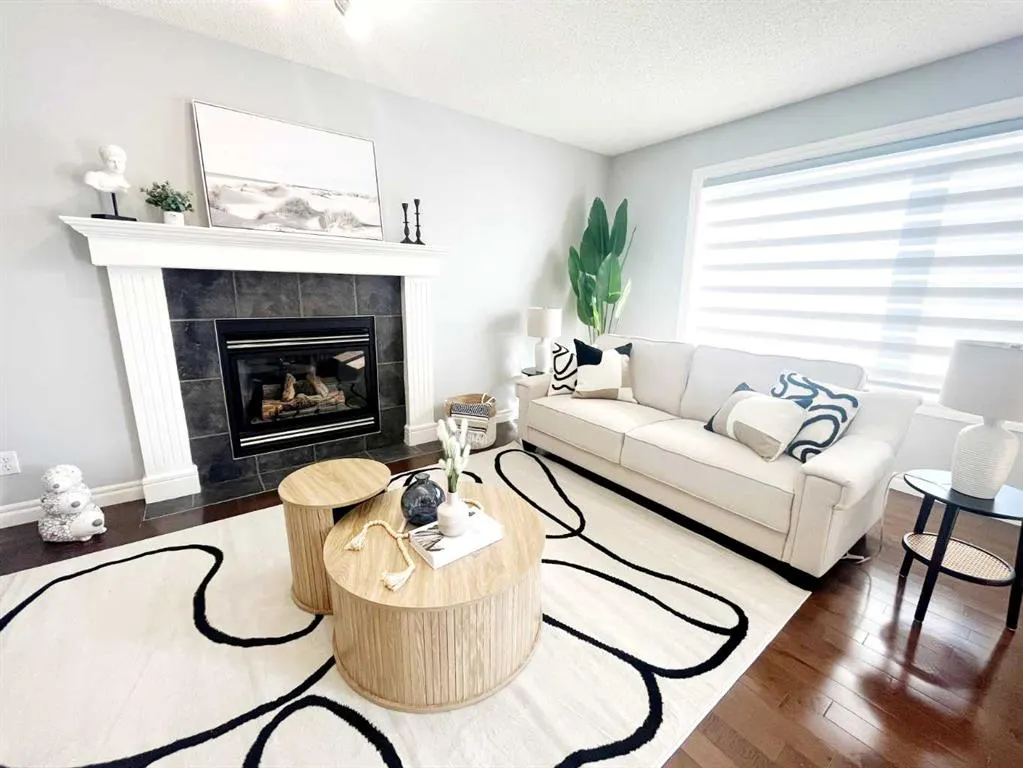 163 Springmere Close