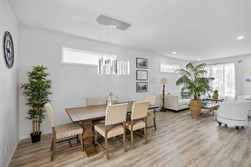 140 Seton Terrace SE
