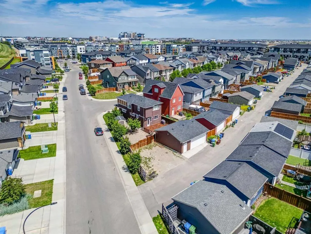 140 Seton Terrace SE